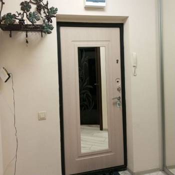 Продается 1-комнатная квартира, 45 м²