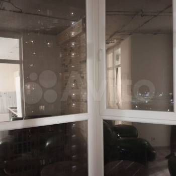 Продается 1-комнатная квартира, 45 м²