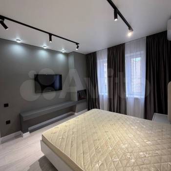 Продается 1-комнатная квартира, 41 м²