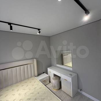 Продается 1-комнатная квартира, 41 м²