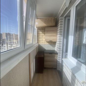 Продается 1-комнатная квартира, 42,5 м²