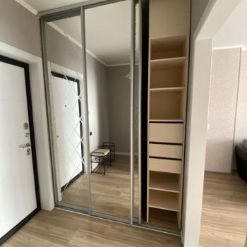 Продается 1-комнатная квартира, 42,5 м²