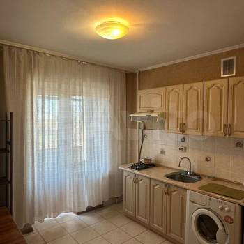 Сдается 2-х комнатная квартира, 60 м²