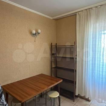 Сдается 2-х комнатная квартира, 60 м²