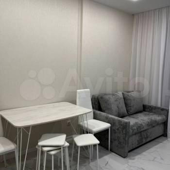 Сдается 1-комнатная квартира, 41 м²