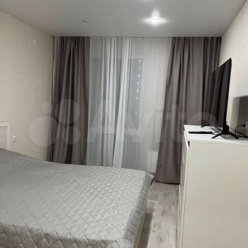 Сдается 1-комнатная квартира, 41 м²