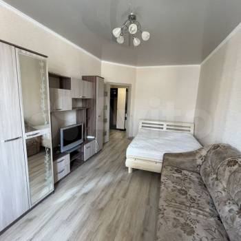 Сдается 1-комнатная квартира, 38,2 м²