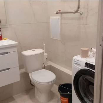 Продается 1-комнатная квартира, 38 м²