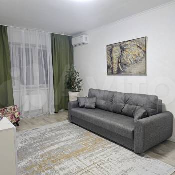 Сдается 2-х комнатная квартира, 70 м²
