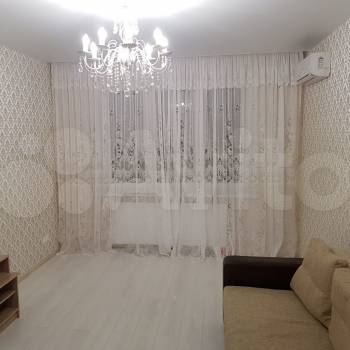 Сдается 1-комнатная квартира, 43 м²