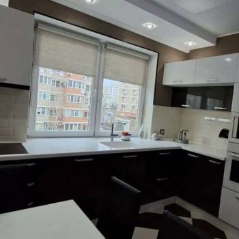 Сдается 2-х комнатная квартира, 74 м²
