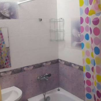 Сдается 1-комнатная квартира, 42,3 м²