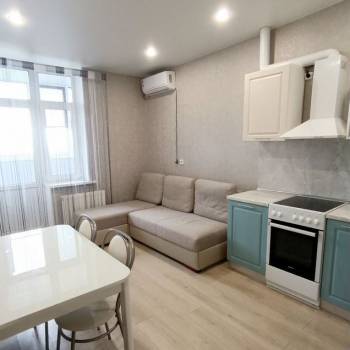Сдается 1-комнатная квартира, 42 м²