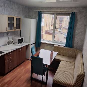 Сдается 1-комнатная квартира, 39 м²