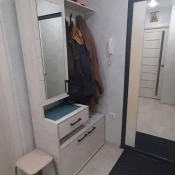 Продается 1-комнатная квартира, 38 м²