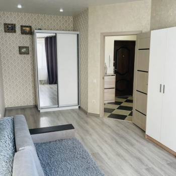 Сдается 1-комнатная квартира, 38 м²