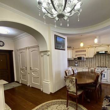 Продается 2-х комнатная квартира, 68 м²