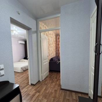 Сдается 1-комнатная квартира, 41 м²