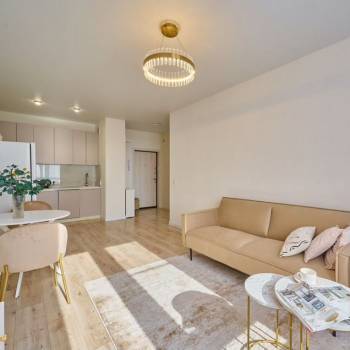 Продается 1-комнатная квартира, 43 м²
