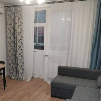 Сдается 1-комнатная квартира, 37 м²