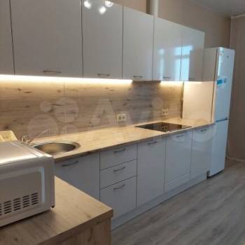 Сдается 2-х комнатная квартира, 64 м²