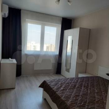Сдается 2-х комнатная квартира, 64 м²