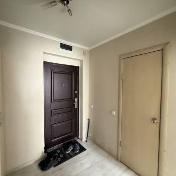 Продается 1-комнатная квартира, 39 м²