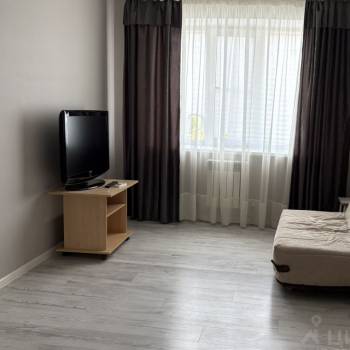 Сдается 1-комнатная квартира, 35 м²