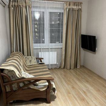 Сдается 1-комнатная квартира, 30 м²