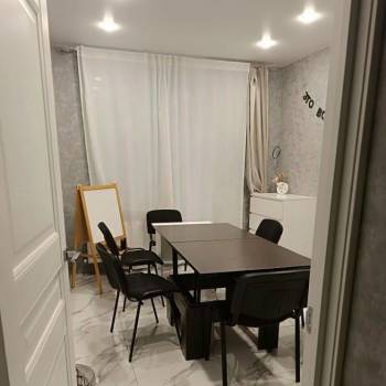 Продается 1-комнатная квартира, 41 м²