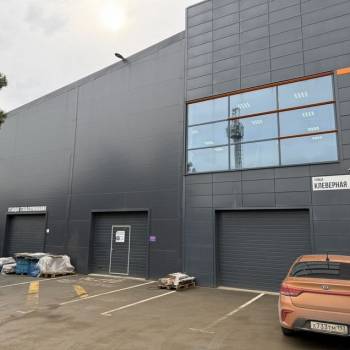 Сдается Нежилое помещение, 600 м²