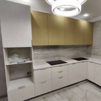 Сдается 2-х комнатная квартира, 74 м²