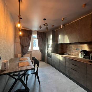 Сдается 1-комнатная квартира, 44 м²