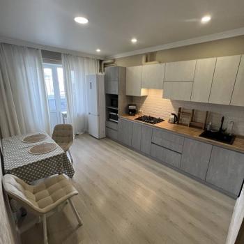 Сдается 1-комнатная квартира, 44 м²