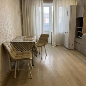 Сдается 1-комнатная квартира, 44 м²