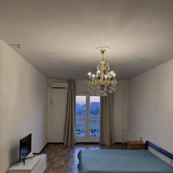 Сдается 1-комнатная квартира, 52 м²