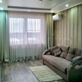 Сдается 1-комнатная квартира, 45 м²