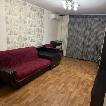 Сдается 2-х комнатная квартира, 65 м²