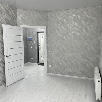 Продается 1-комнатная квартира, 42 м²