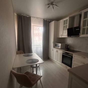 Сдается 1-комнатная квартира, 36 м²