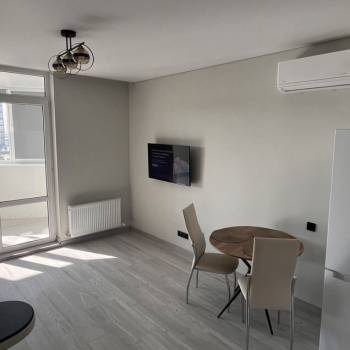 Сдается 1-комнатная квартира, 54 м²