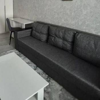 Продается 1-комнатная квартира, 37,4 м²