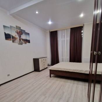 Продается 1-комнатная квартира, 42,8 м²