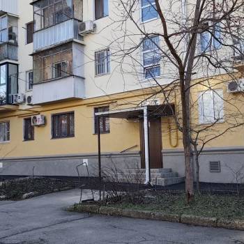 Сдается Многокомнатная квартира, 60 м²