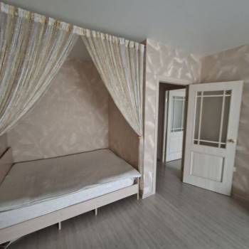 Продается 1-комнатная квартира, 46 м²