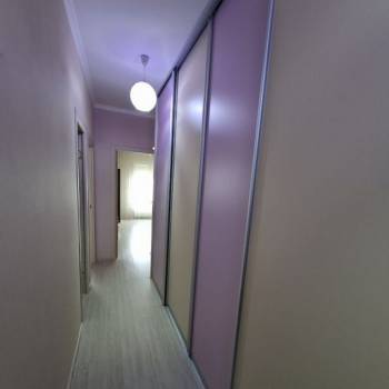 Продается 1-комнатная квартира, 46 м²