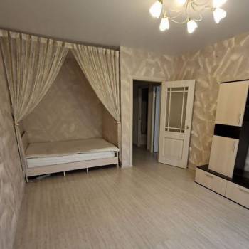 Продается 1-комнатная квартира, 46 м²