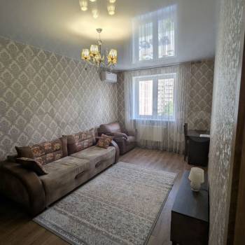 Сдается 2-х комнатная квартира, 60 м²