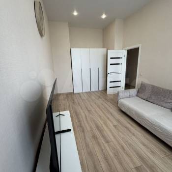 Сдается 1-комнатная квартира, 45 м²