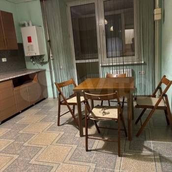 Сдается 1-комнатная квартира, 59 м²